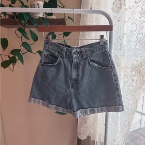 Levi’s vintage 954 high rise mom jeans